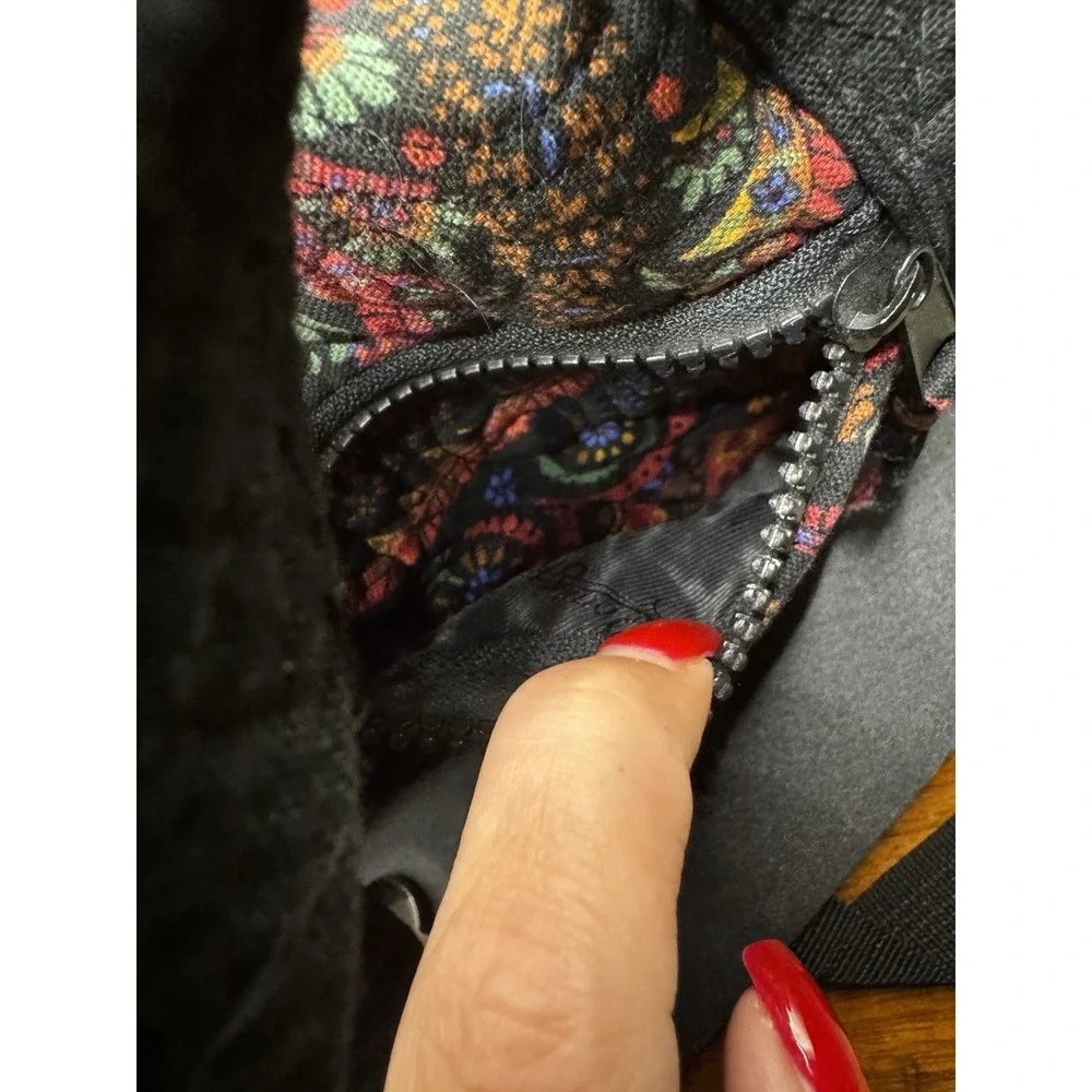 Donna Sharp Small‎ Duffle Hangbag - Quilted Patchwork